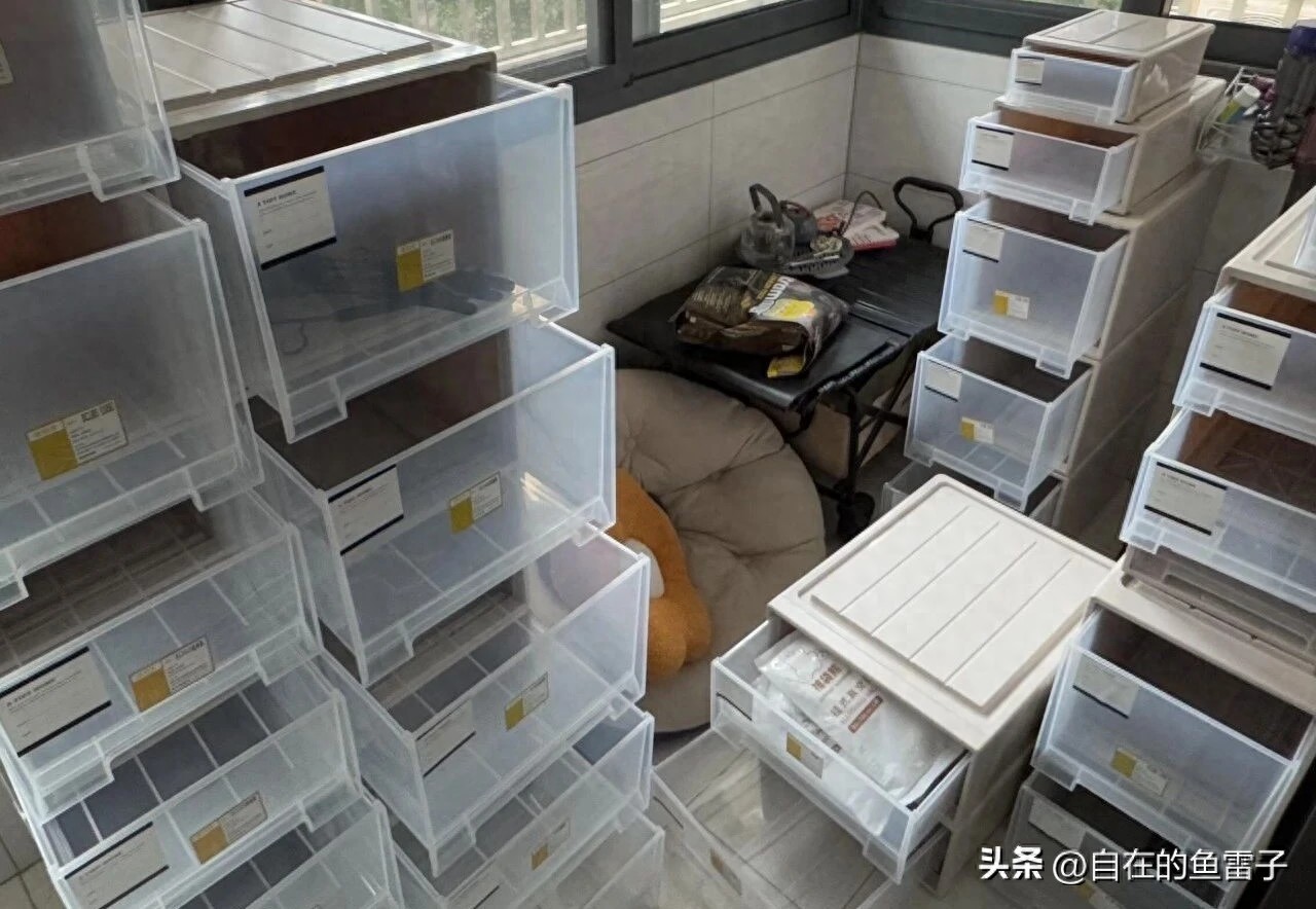 废旧塑料瓶收纳_旧T恤二次利用_自制收纳鞋子好方法图片