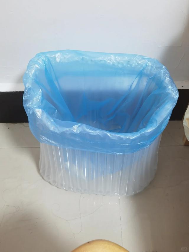 自制收纳鞋子好方法图片_居家收纳妙用_快递气柱袋改造
