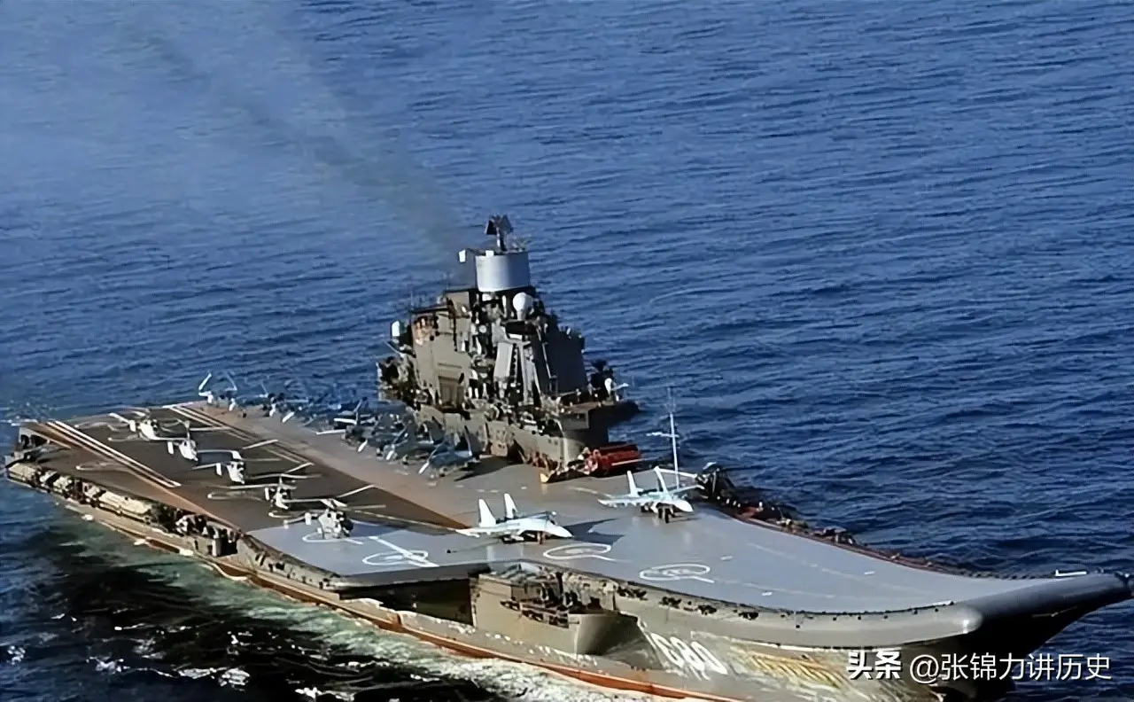美国核动力航母 俄罗斯核潜艇_俄罗斯核潜艇战略_俄罗斯不造航母