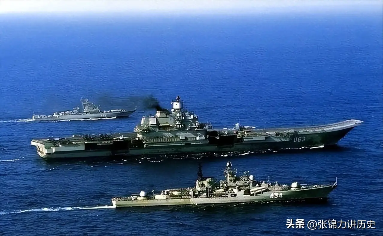 美国核动力航母 俄罗斯核潜艇_俄罗斯不造航母_俄罗斯核潜艇战略