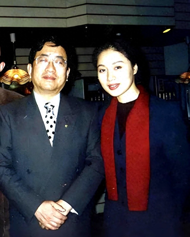 马兰余秋雨婚姻选择_才子佳人故事细节_马兰和余秋雨离婚了吗