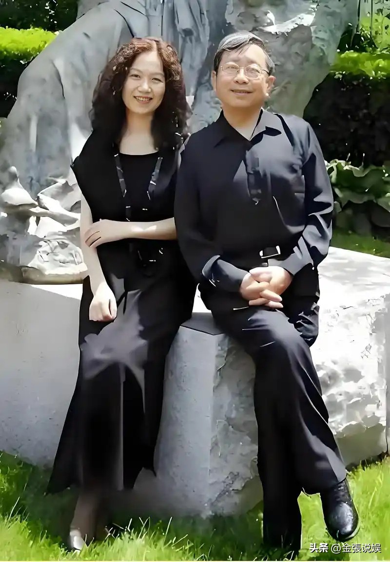 丁克夫妻晚年生活状态_余秋雨马兰丁克家庭33年_马兰和余秋雨离婚了吗