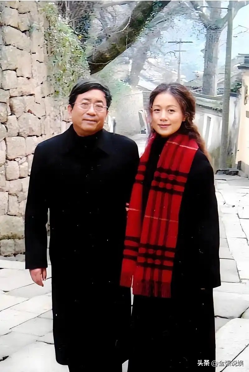 马兰和余秋雨离婚了吗_余秋雨马兰丁克家庭33年_丁克夫妻晚年生活状态
