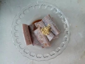 红烧左口鱼_红烧带鱼段 金龙鱼油做法 夏季开胃菜
