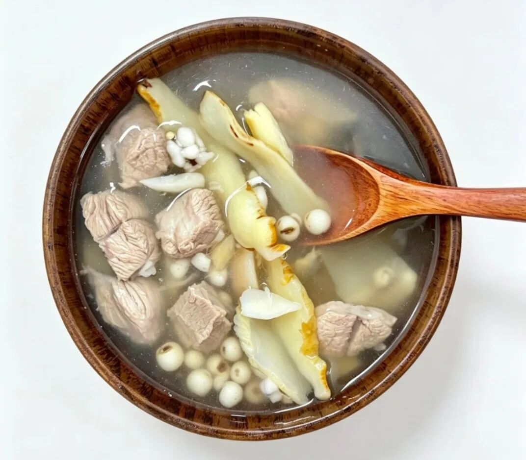 嘴唇长泡怎么样才能快速好_口腔溃疡食疗_健脾化湿食谱