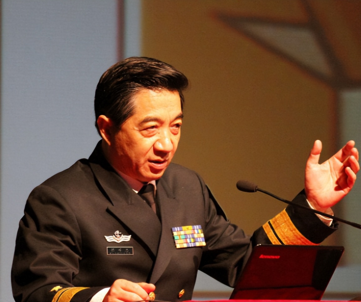 张召忠说不与262合作了_美国霸权衰落_张召忠预言应验