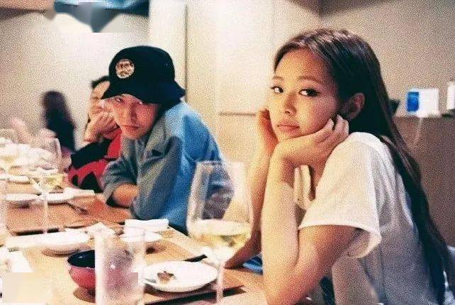 权志龙Jennie恋情曝光_权志龙韩文_GD与Jennie秘密恋爱细节