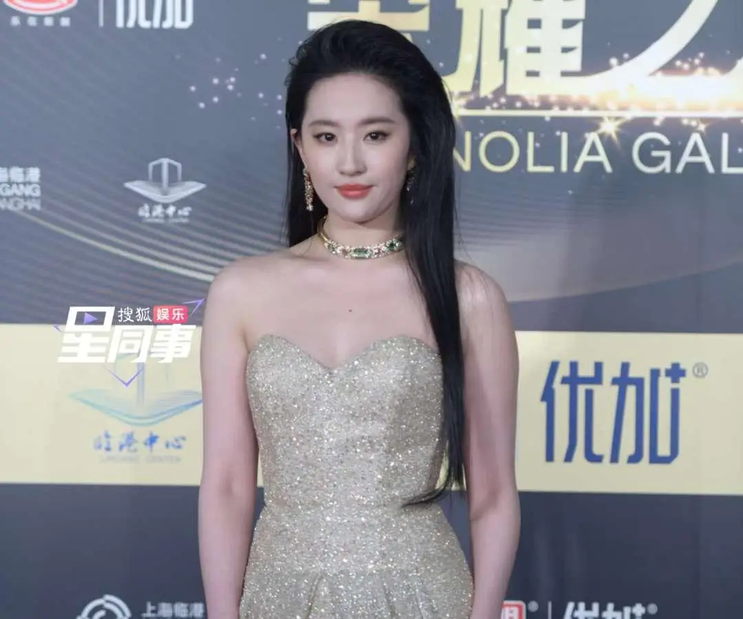 白玉兰奖评选争议_白玉兰奖获奖名单揭晓_白玉兰奖刘亦菲缺席