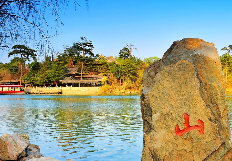 上海到金山沙滩_金山城市沙滩日落_枫泾古镇水巷