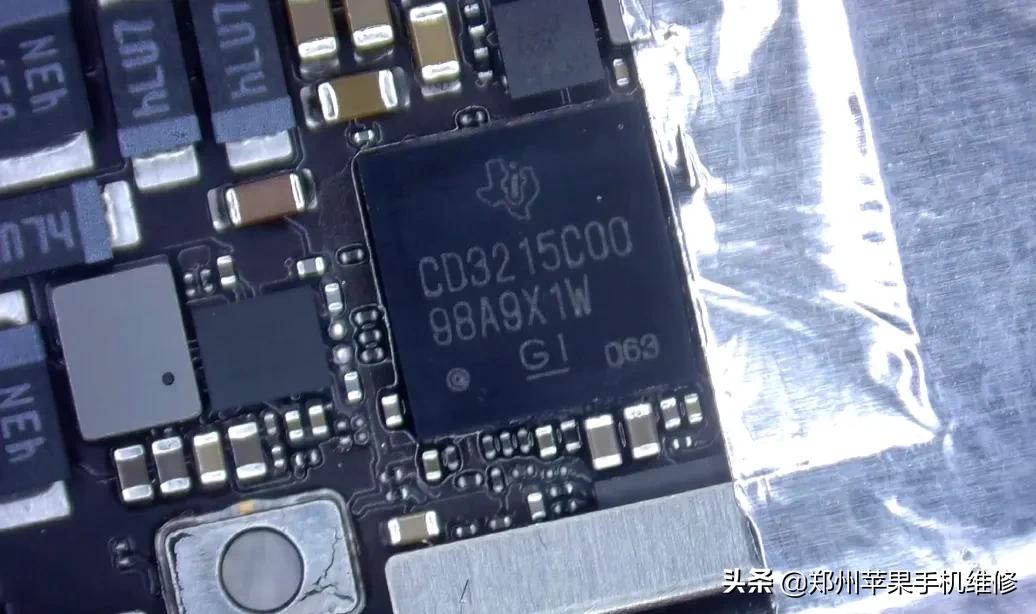 ipad3主板图_ipadpro2020款后壳型号维修_ipadpro2018款后壳型号维修