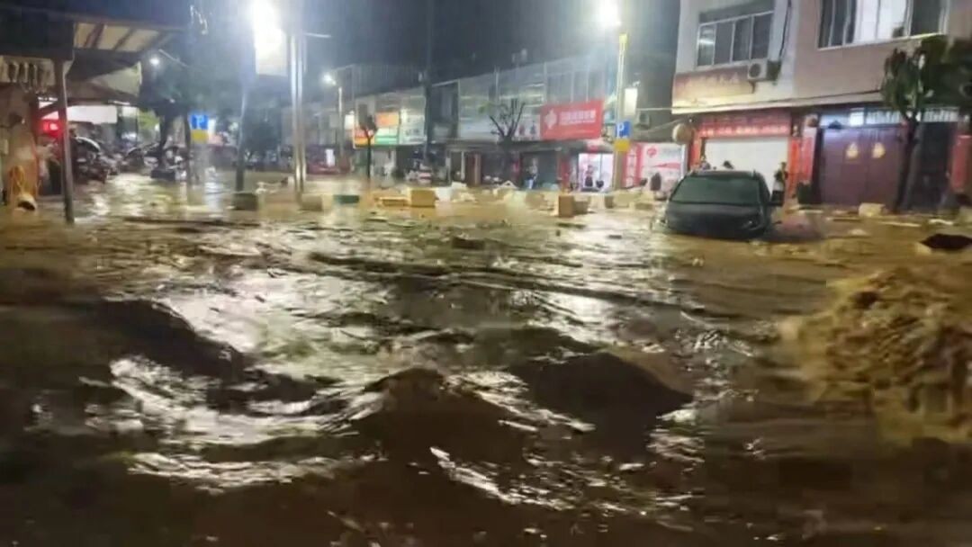 广西巴马内涝救援_广西东兰县洪涝灾害_河池市巴马瑶族自治县