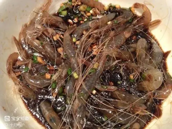 吃生蚝的寄生虫会上脑吗_生腌螃蟹肺吸虫感染风险_炒田螺伪装福寿螺寄生虫感染