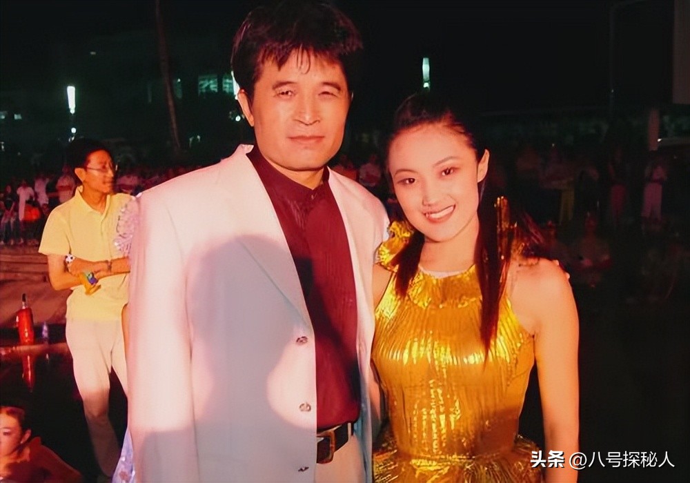 毕福剑酒桌风波被央视封杀原因_毕福剑饭局风波_毕福剑星光大道被封杀