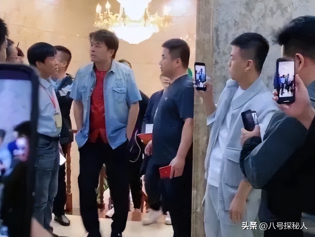 毕福剑饭局风波_毕福剑酒桌风波被央视封杀原因_毕福剑星光大道被封杀